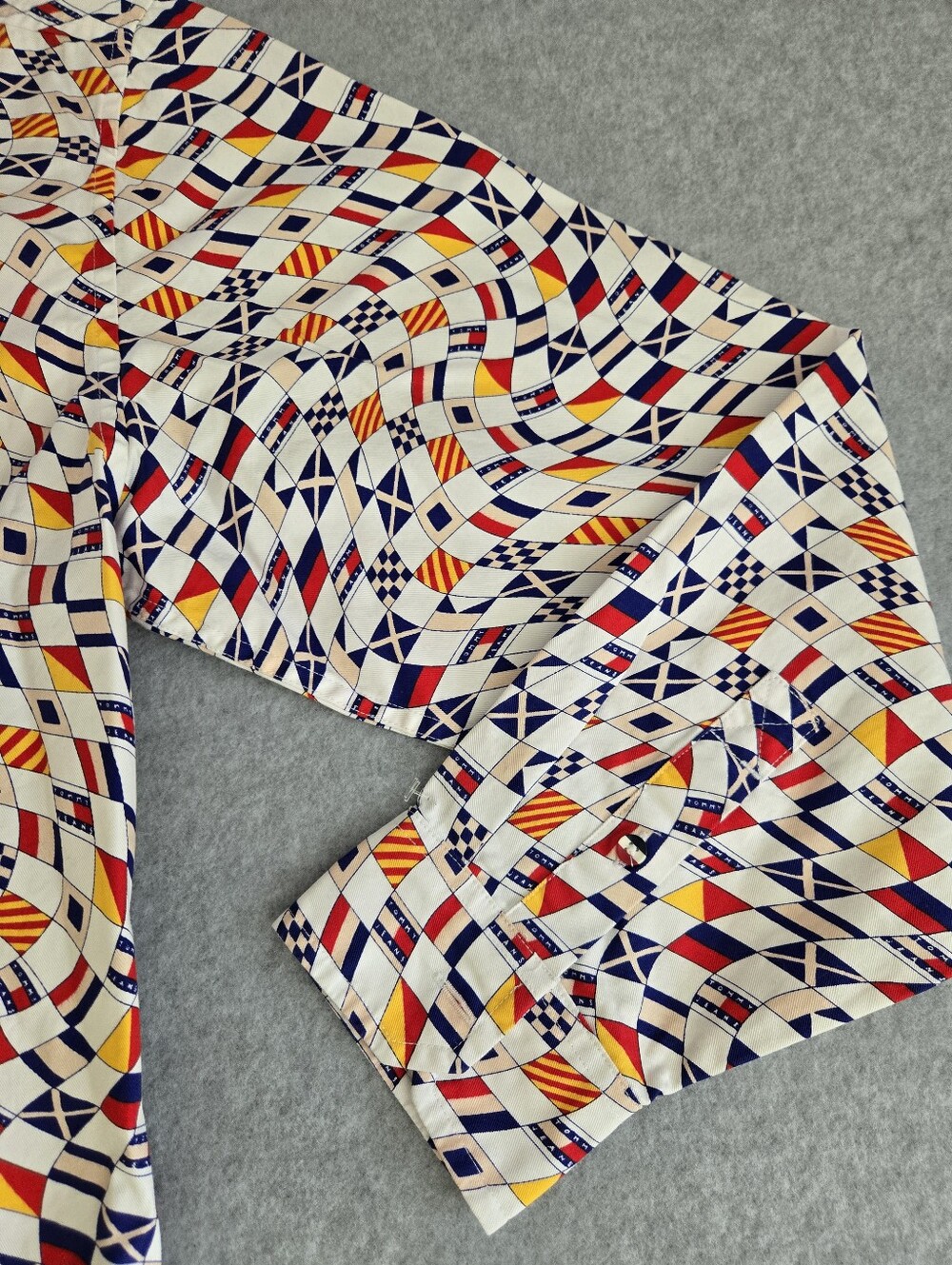 Tommy Jeans Men's RLX COLOR Block Rugby/Skate Button Down Shirt Large NEW - Picture 3 of 15